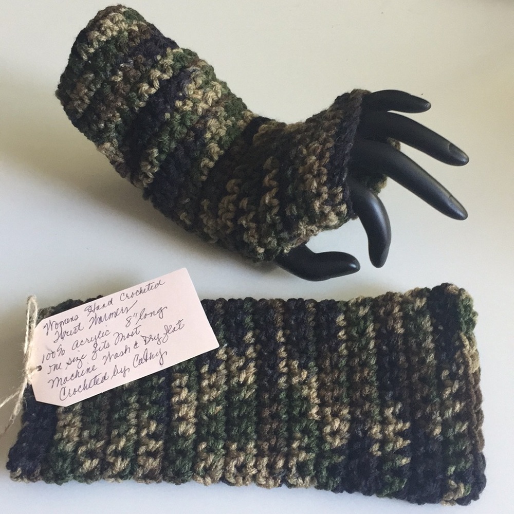 Handmade Camouflage Army Green Texting Gaming Gloves Crochet Camo Gift